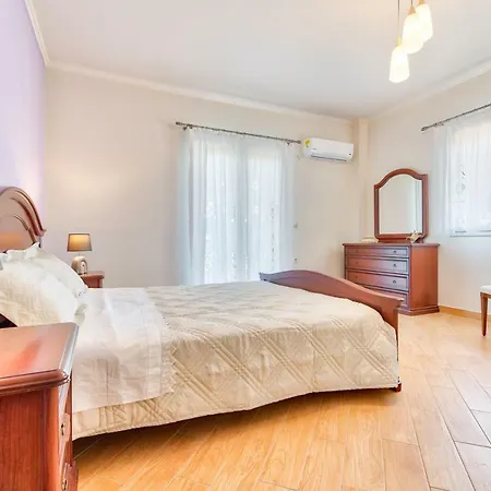 Penelope Holiday home